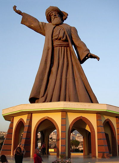 statue of rumi
