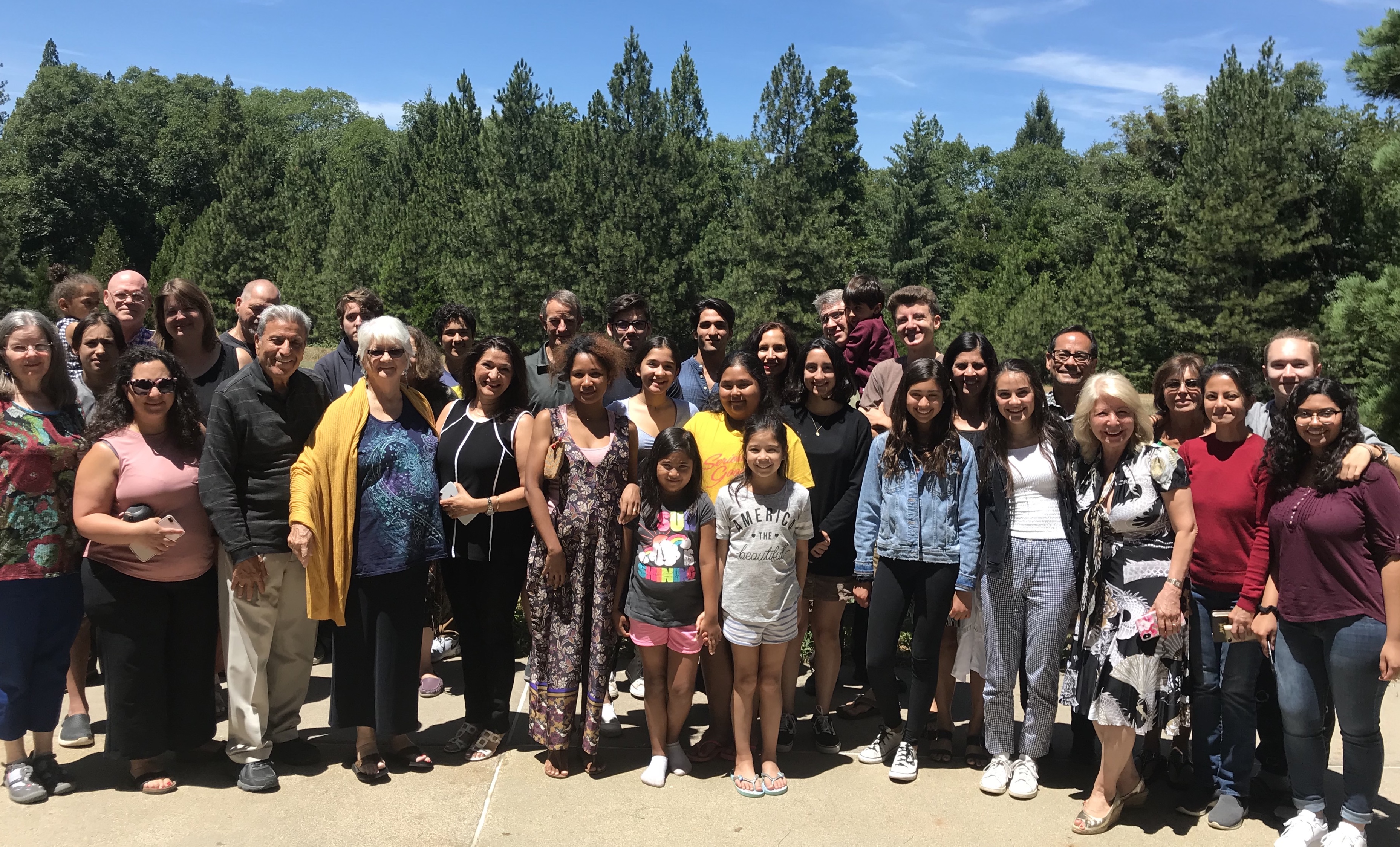 group photo of dawn-breakers challenge 2019 participants